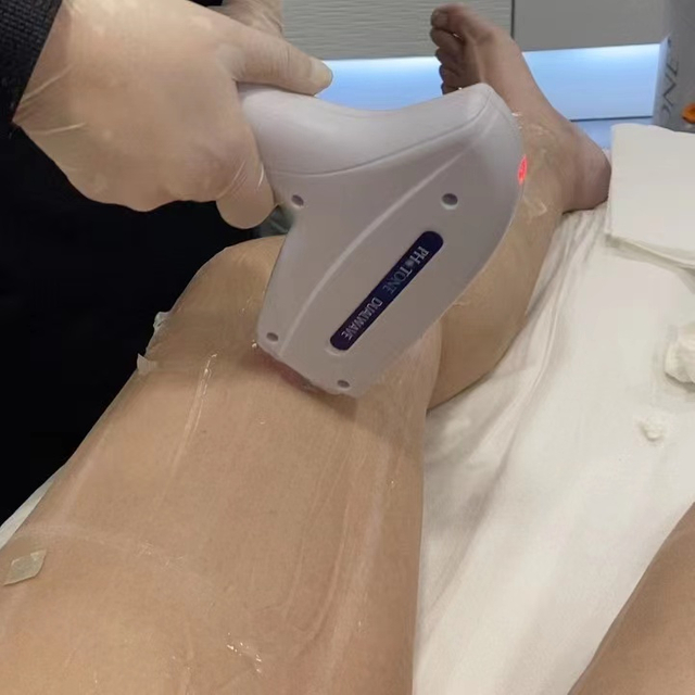 جهاز العلاج بالليزر ديود